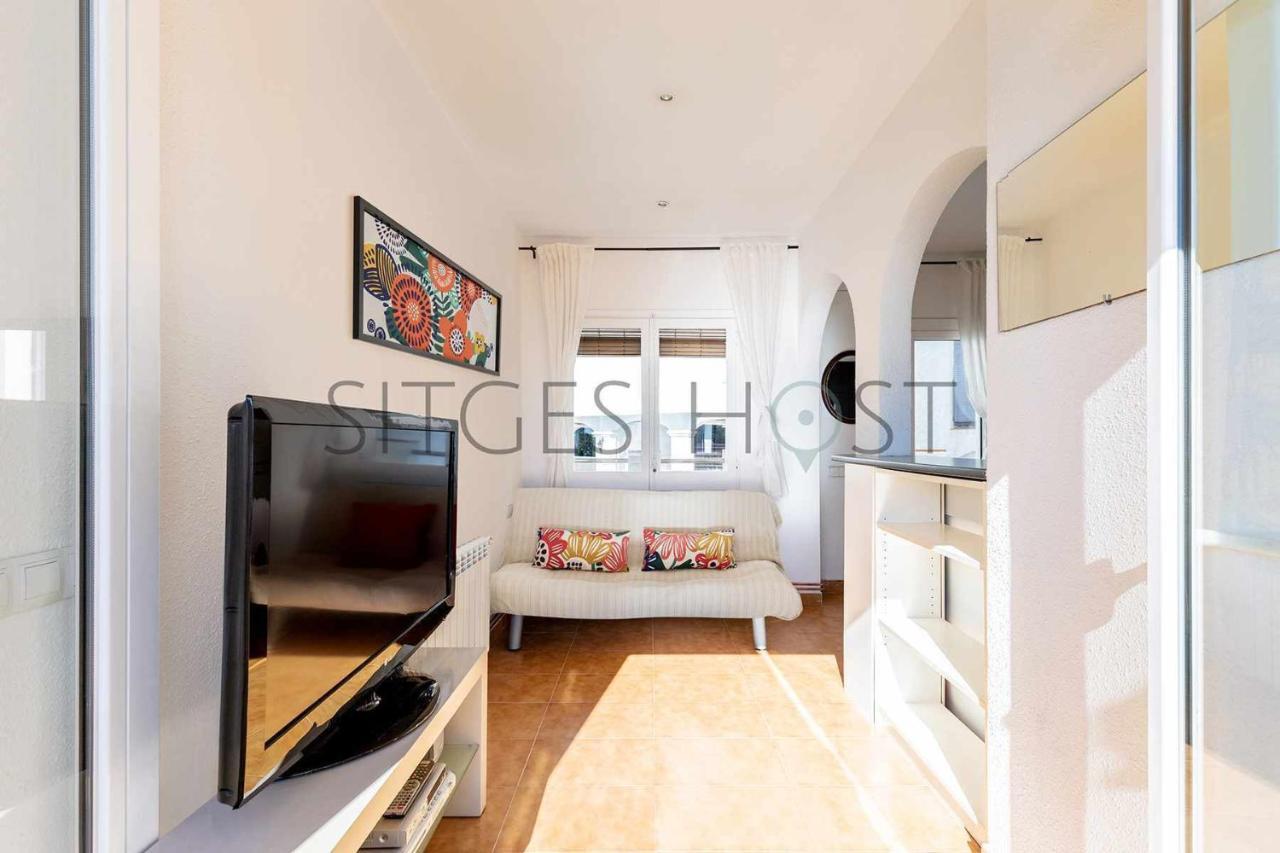 Apartament Alojate En Una Torre Sobre El Mar Sitges Zewnętrze zdjęcie