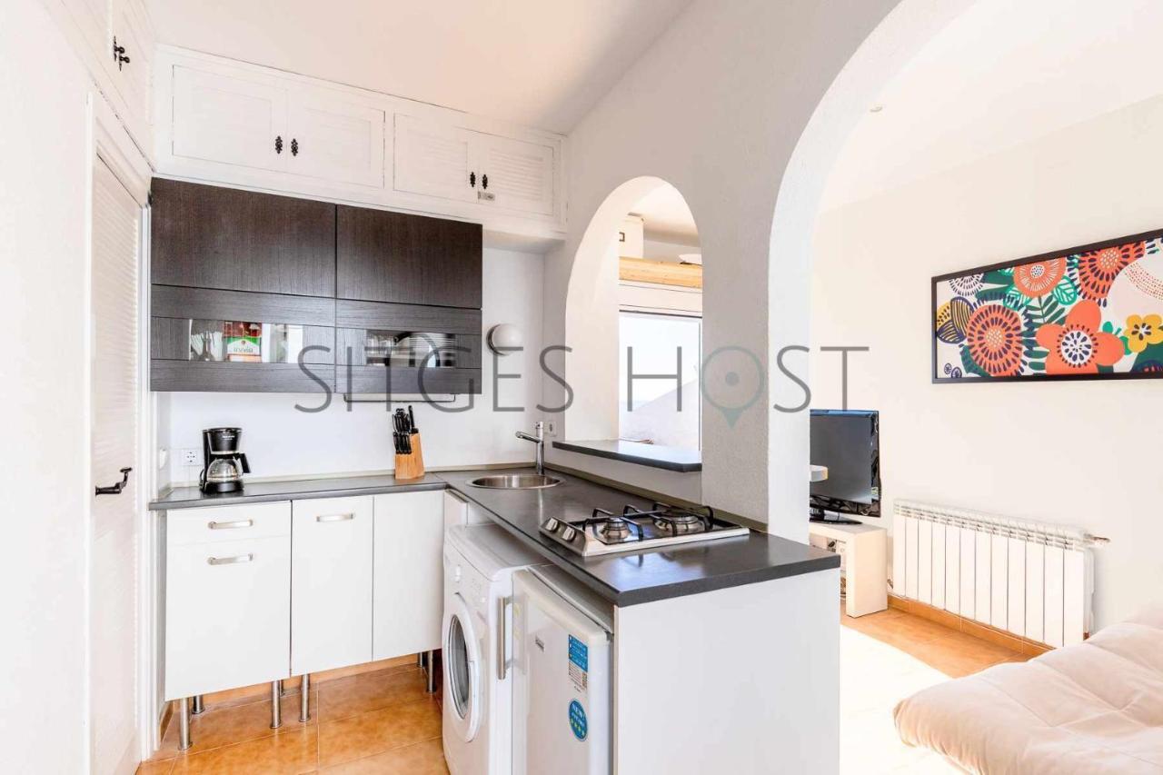 Apartament Alojate En Una Torre Sobre El Mar Sitges Zewnętrze zdjęcie