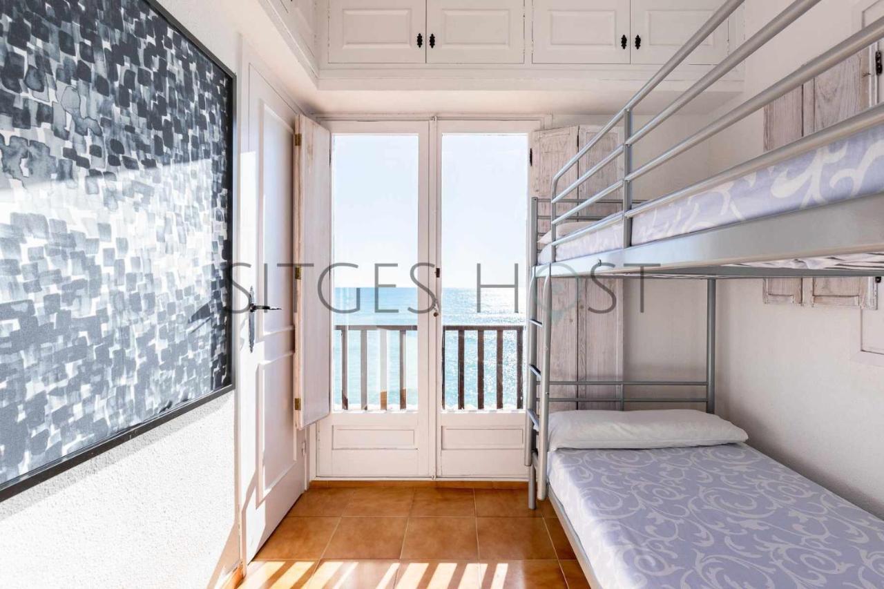 Apartament Alojate En Una Torre Sobre El Mar Sitges Zewnętrze zdjęcie