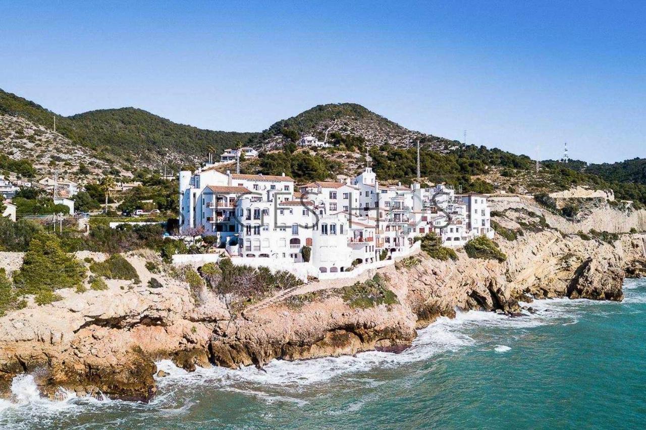 Apartament Alojate En Una Torre Sobre El Mar Sitges Zewnętrze zdjęcie